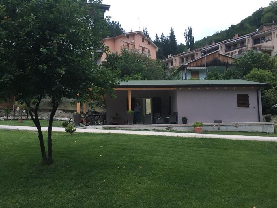 Villacolle Visso Exterior photo